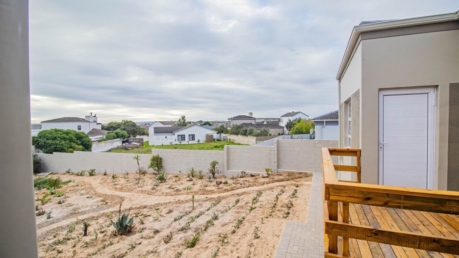 4 Bedroom Property for Sale in Country Club Western Cape
